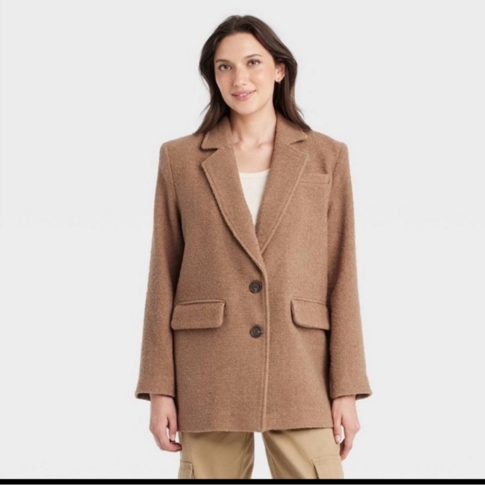 Women's Tan Wool Blend Coat faux pockets